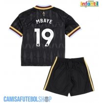 Camisa de time de futebol Aston Villa Ibrahim Mbaye #19 Replicas 2º Equipamento Infantil 2026-27 Manga Curta (+ Calças curtas)